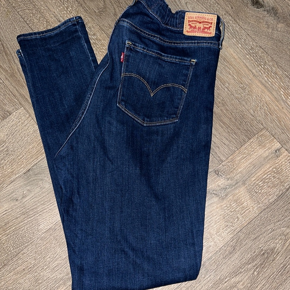 Levi’s high rise skinny jeans